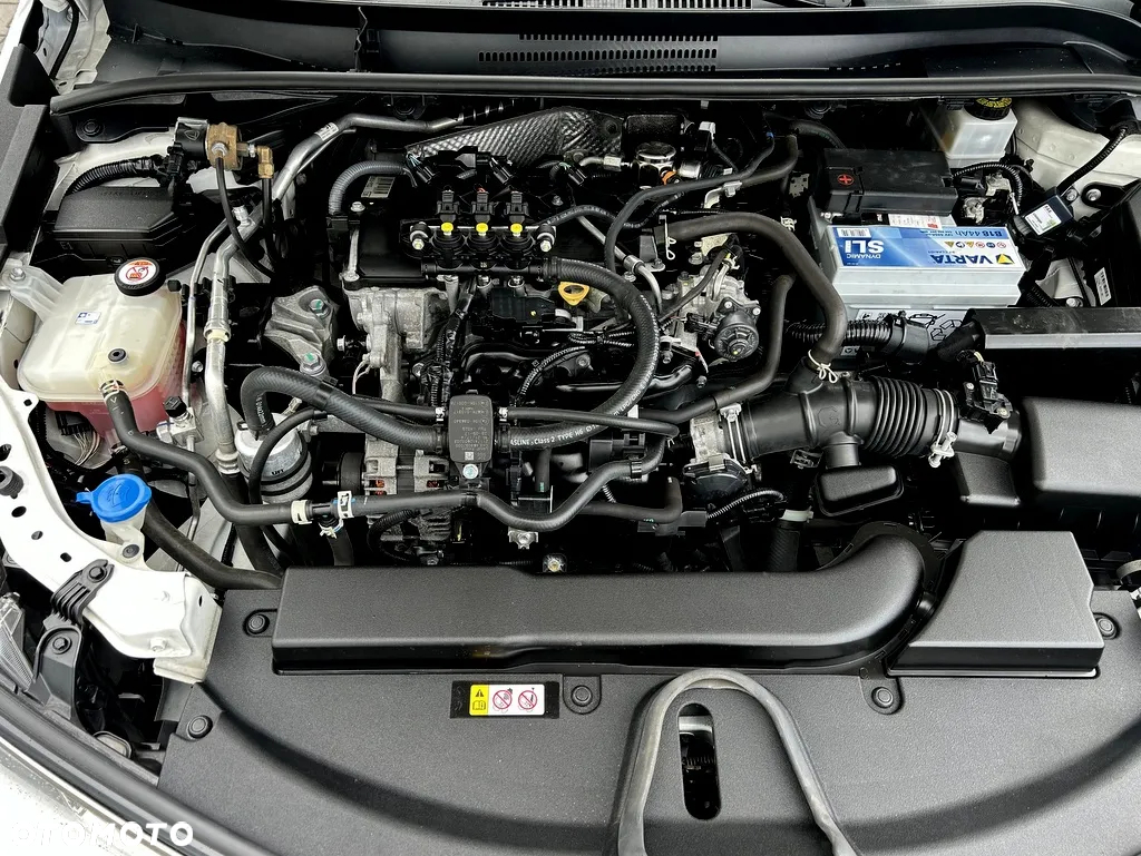 Toyota Corolla - 32
