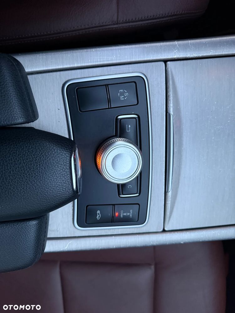 Mercedes-Benz Klasa E 350 CDI BlueEff Avantgarde - 34