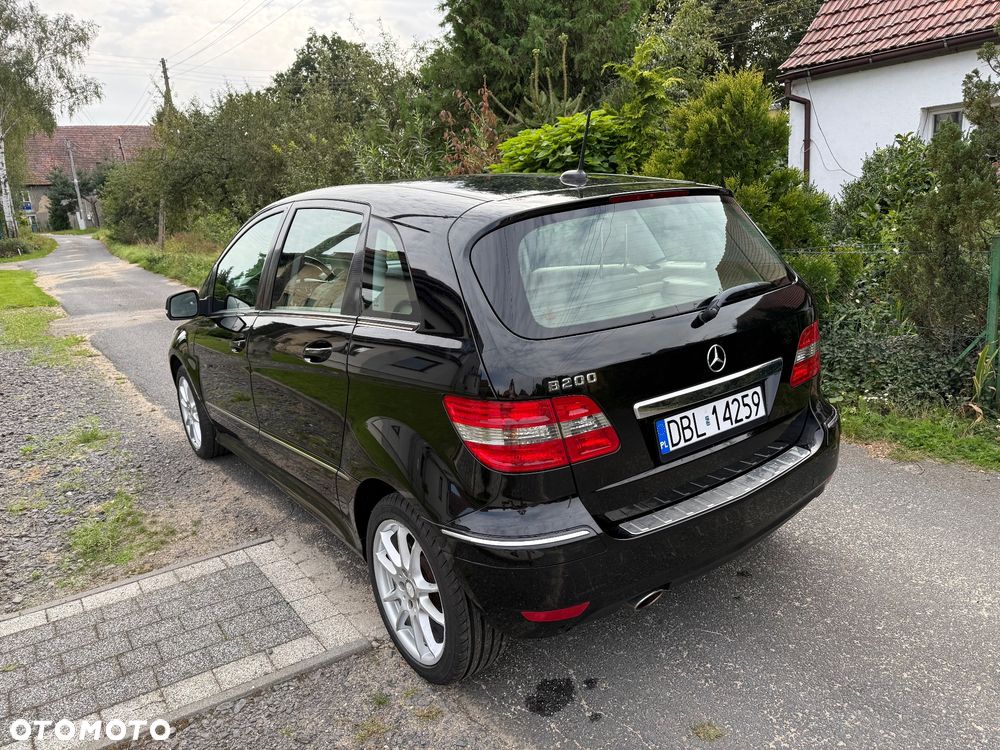 Mercedes-Benz Klasa B 200 Autotronic - 3