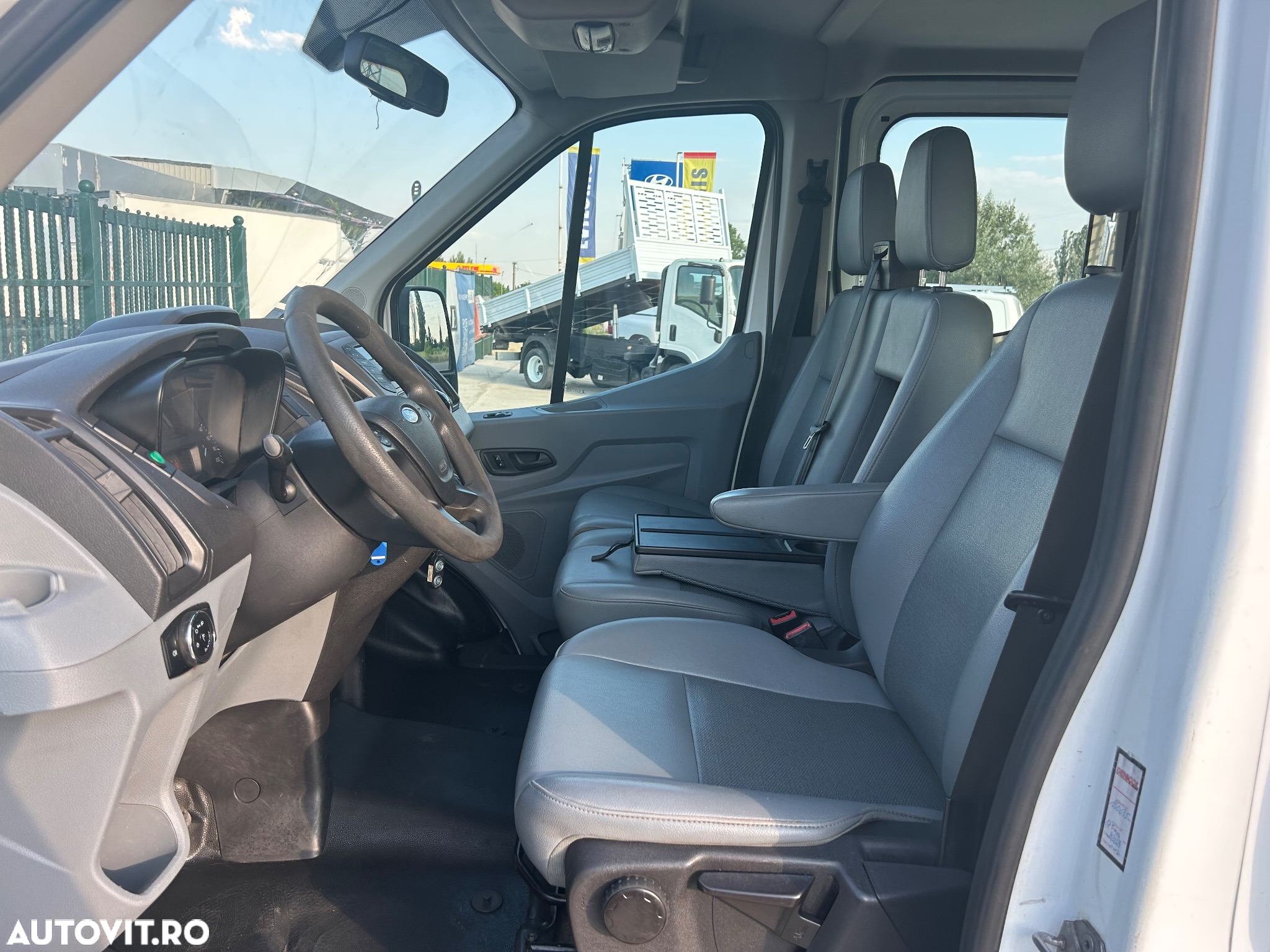 Ford Transit DOKA 7 LOCURI - 4