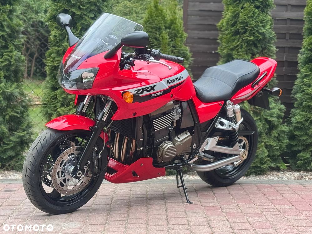 Kawasaki ZRX - 6