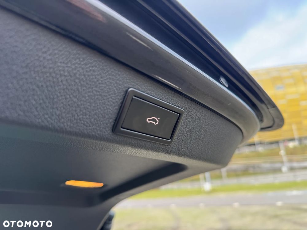 Skoda Superb 2.0 TDI Style DSG7 - 18