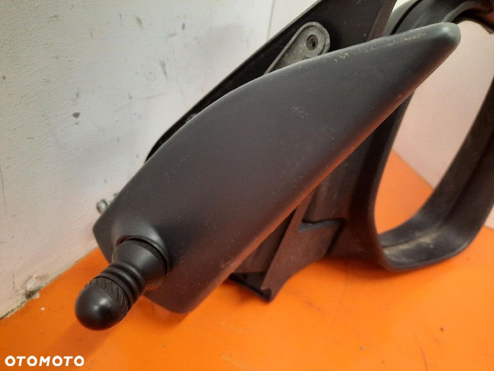 PEUGEOT PARTNER I 1 96-02 LUSTERKO PRAWE  EWPA - 2