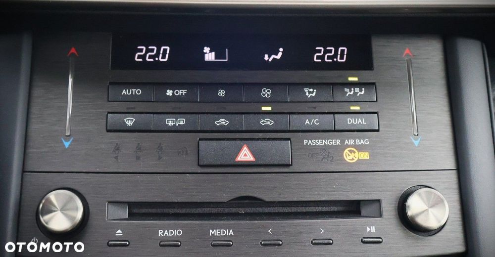 Lexus IS - 31