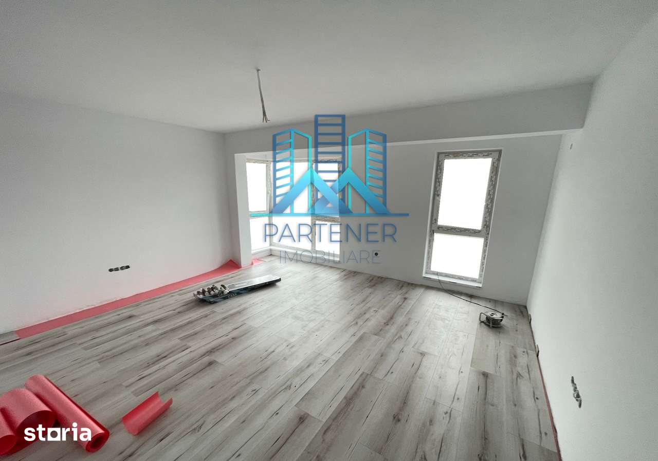 REDUCERE 3600€!SCARA INTERIOARA!TERASA!PENTHOUSE 4 cam,Pacurari- Rediu - Imagine principală: 4/9