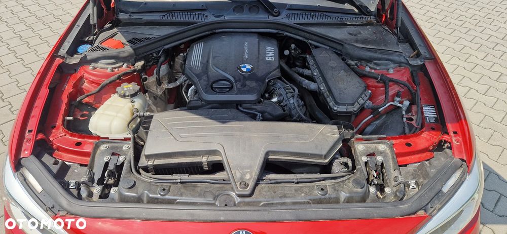 BMW Seria 1 - 30