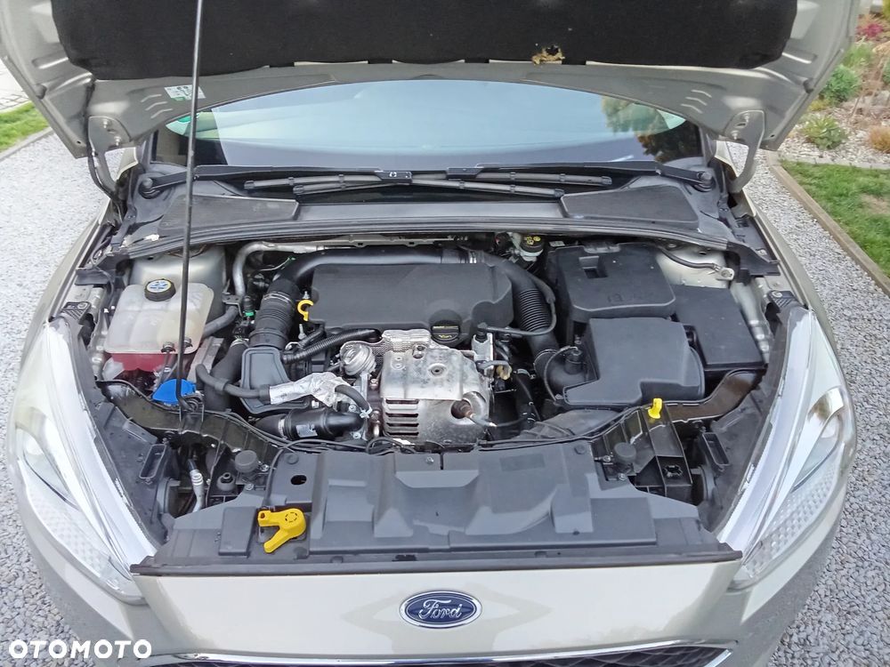 Ford Focus 1.0 EcoBoost Edition - 25