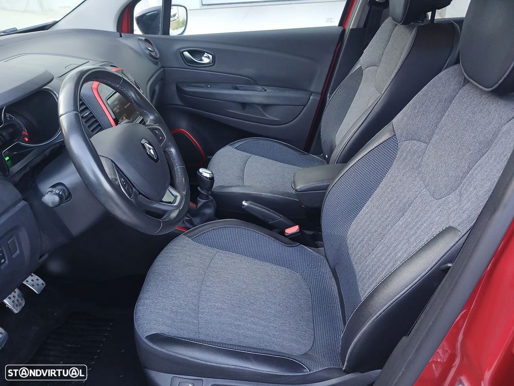 Renault Captur - 27