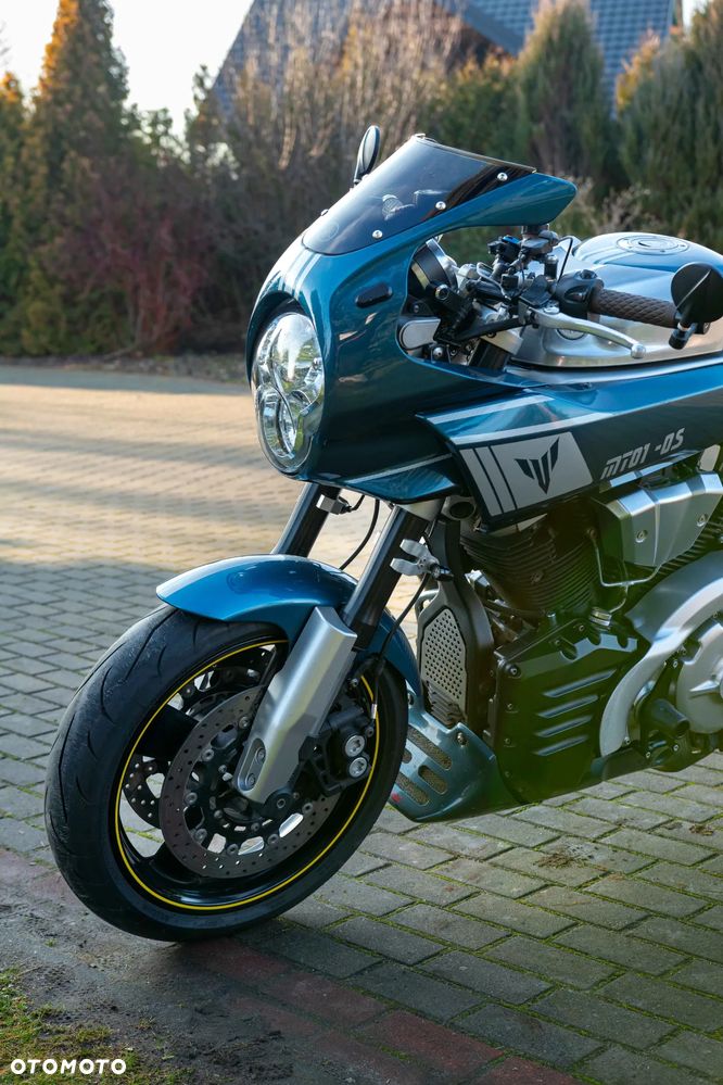 Yamaha MT - 9