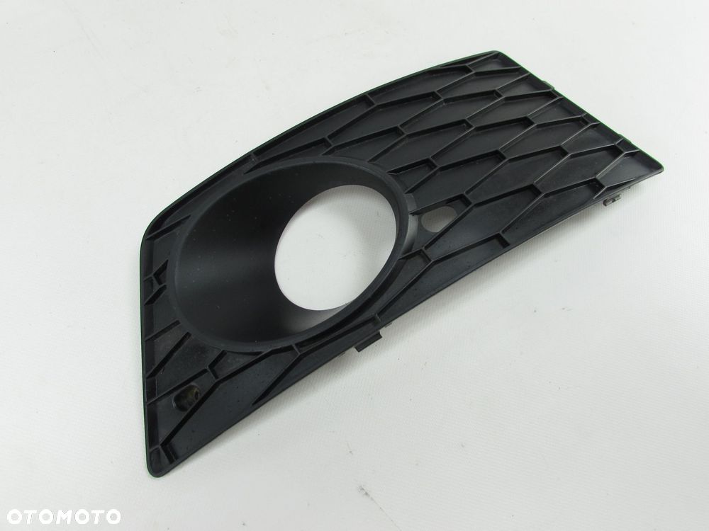 SEAT LEON II CUPRA FR LIFT 09-12 KRATKA ZDERZAKA PRZOD PRAWA 1P0853666H - 2