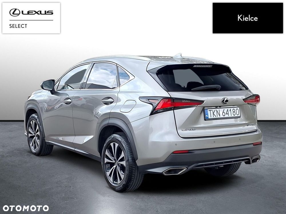 Lexus NX 300 F Impression AWD - 4