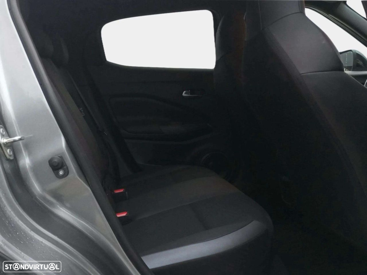 Nissan Juke 1.0 DIG-T N-Connecta - 12
