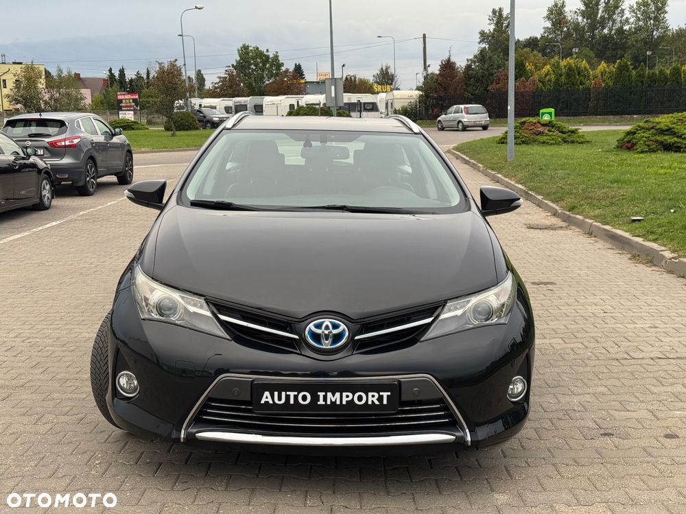 Toyota Auris 1.8 HSD Luna - 2