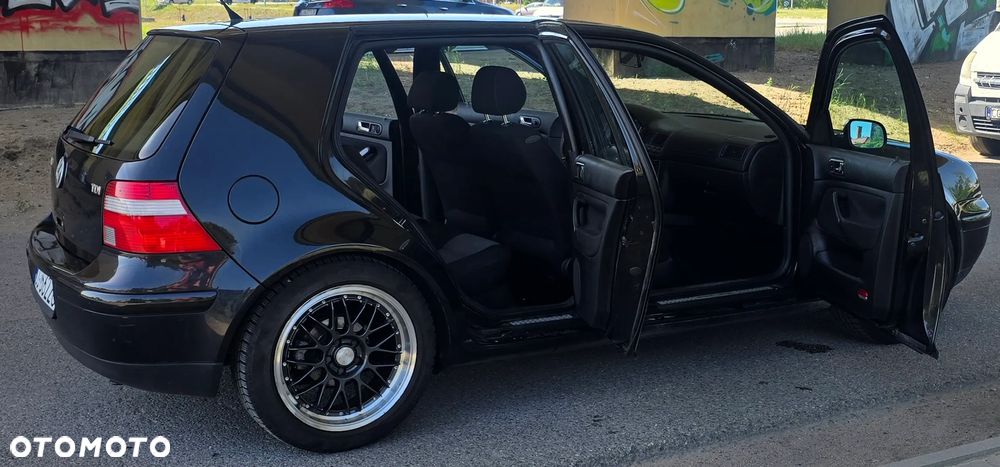 Volkswagen Golf 1.9 TDI Comfortline - 14