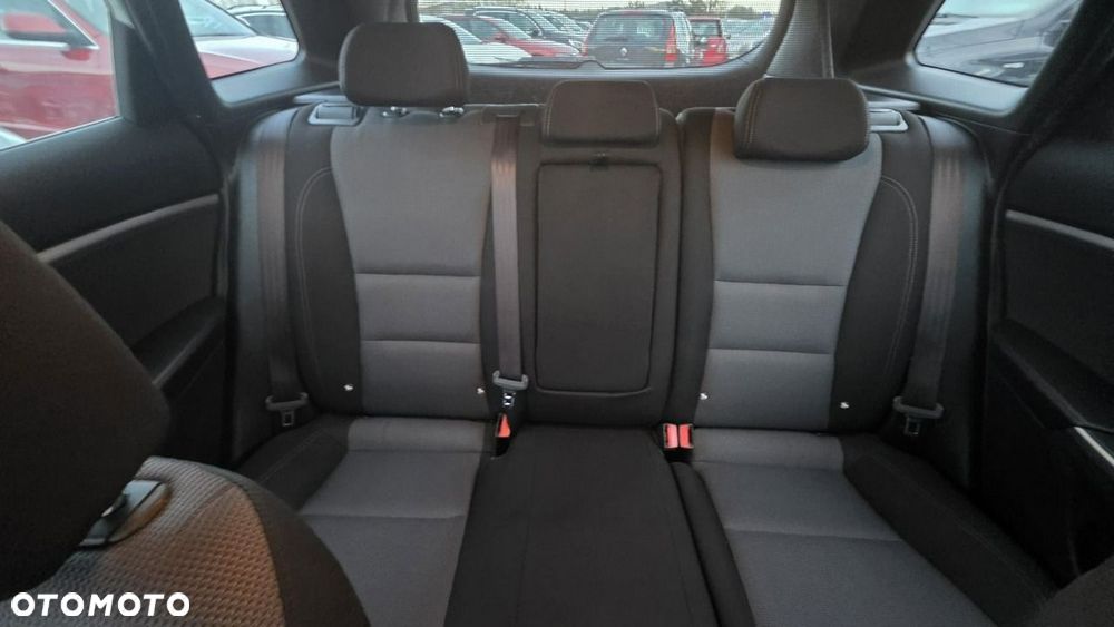 Hyundai i30 - 18