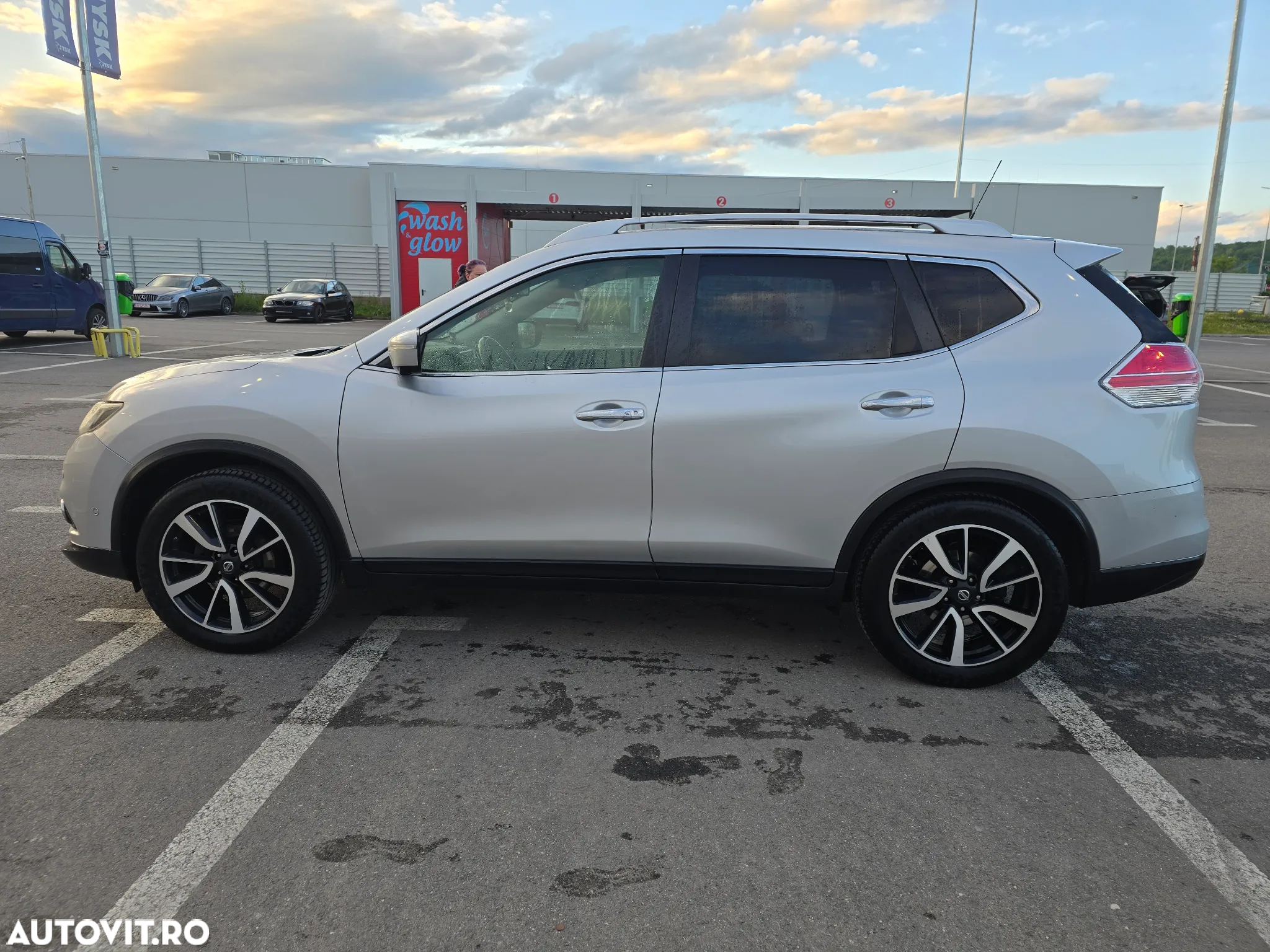 Nissan X-Trail - 2