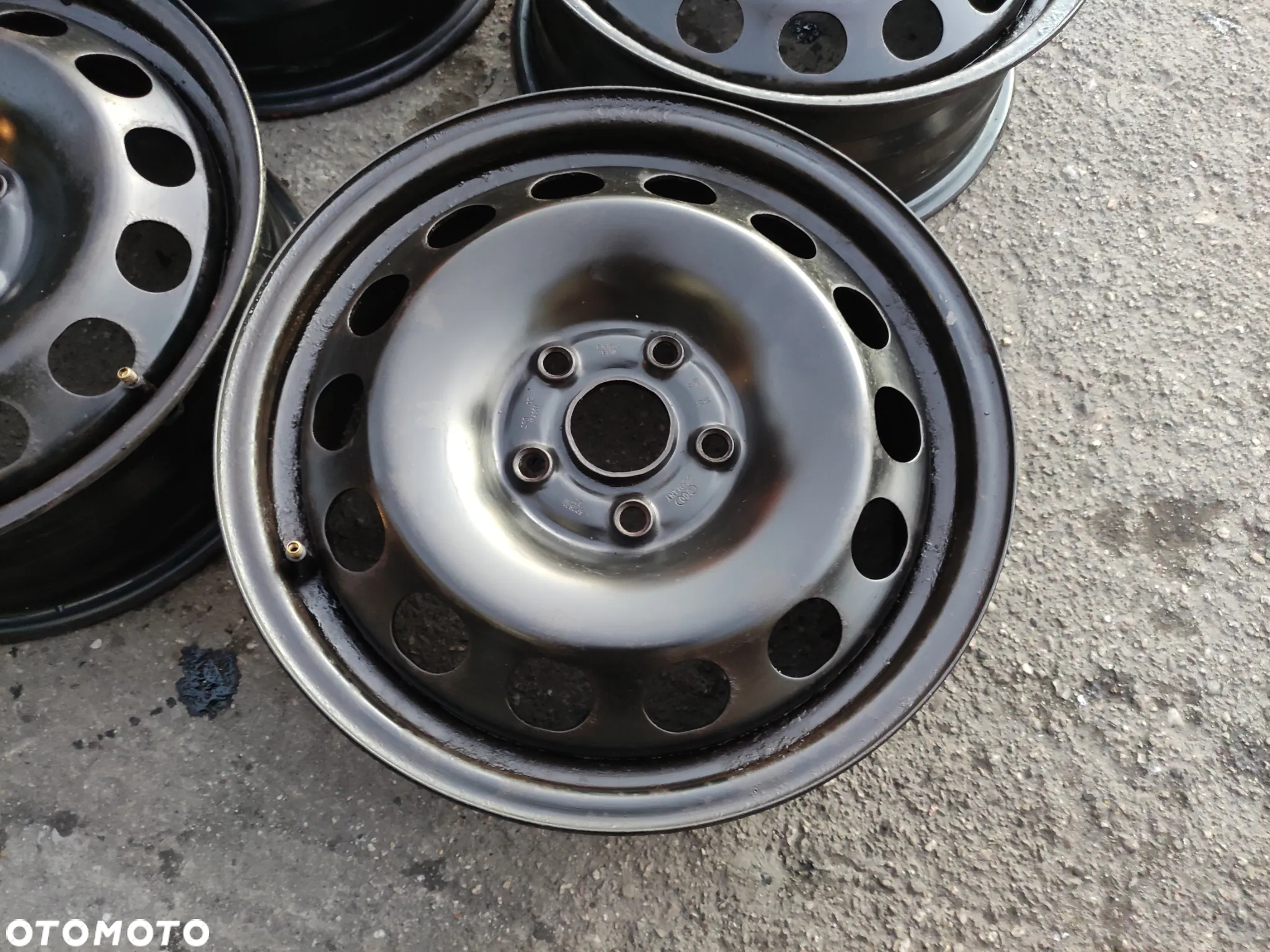 5x112 Felgi Stalowe Stal 16 VW GOLF 6 VI 7 VII TOURAN JETTA CADDY PASSAT SKODA OCTAVIA 2 3 YETI SEAT LEON TOLEDO ALTEA AUDI A3 8P 8V A4 B6 A6 C5 Legnica ALU-RAD - 2