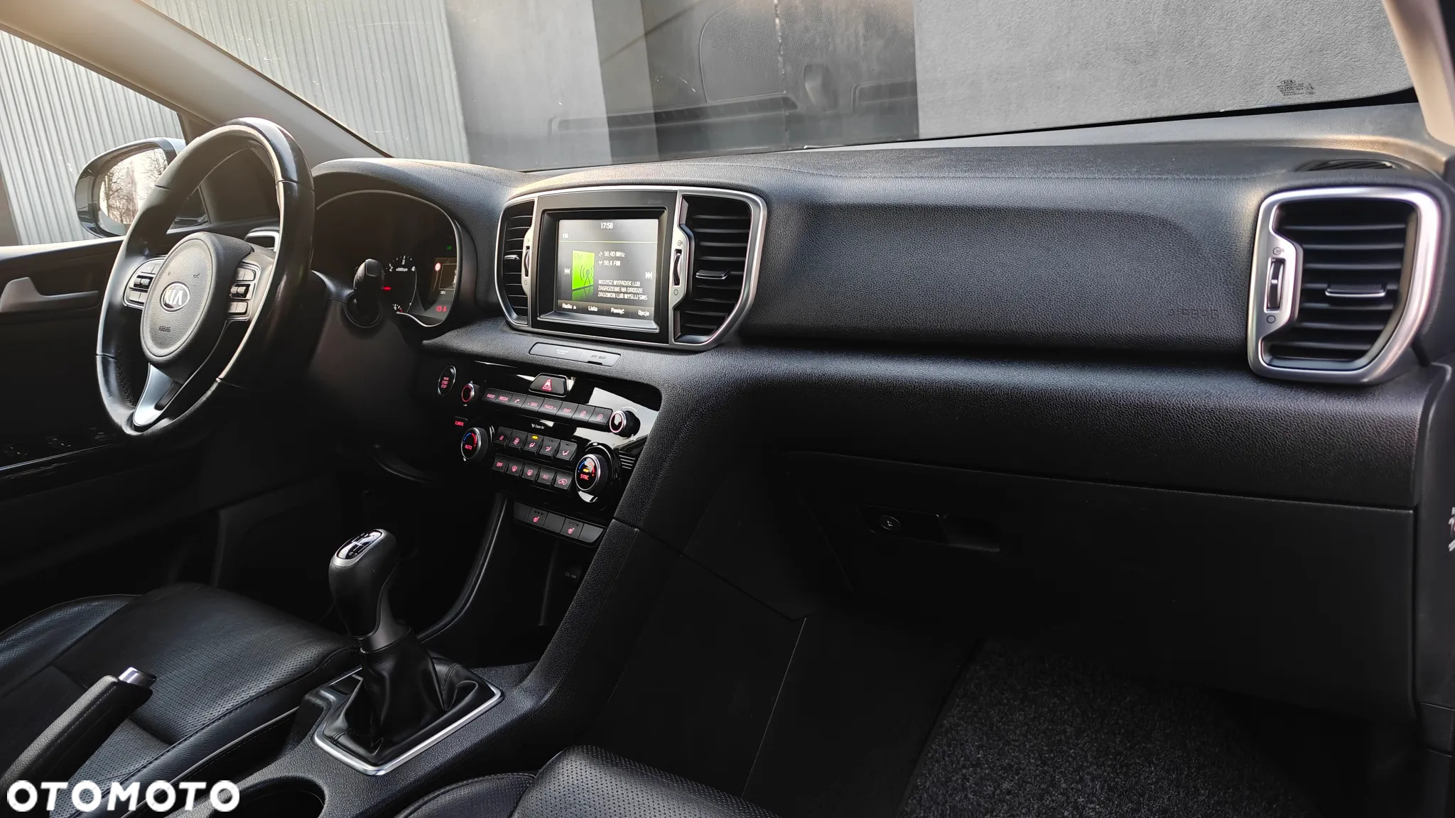 Kia Sportage 1.7 CRDI XL 2WD - 39
