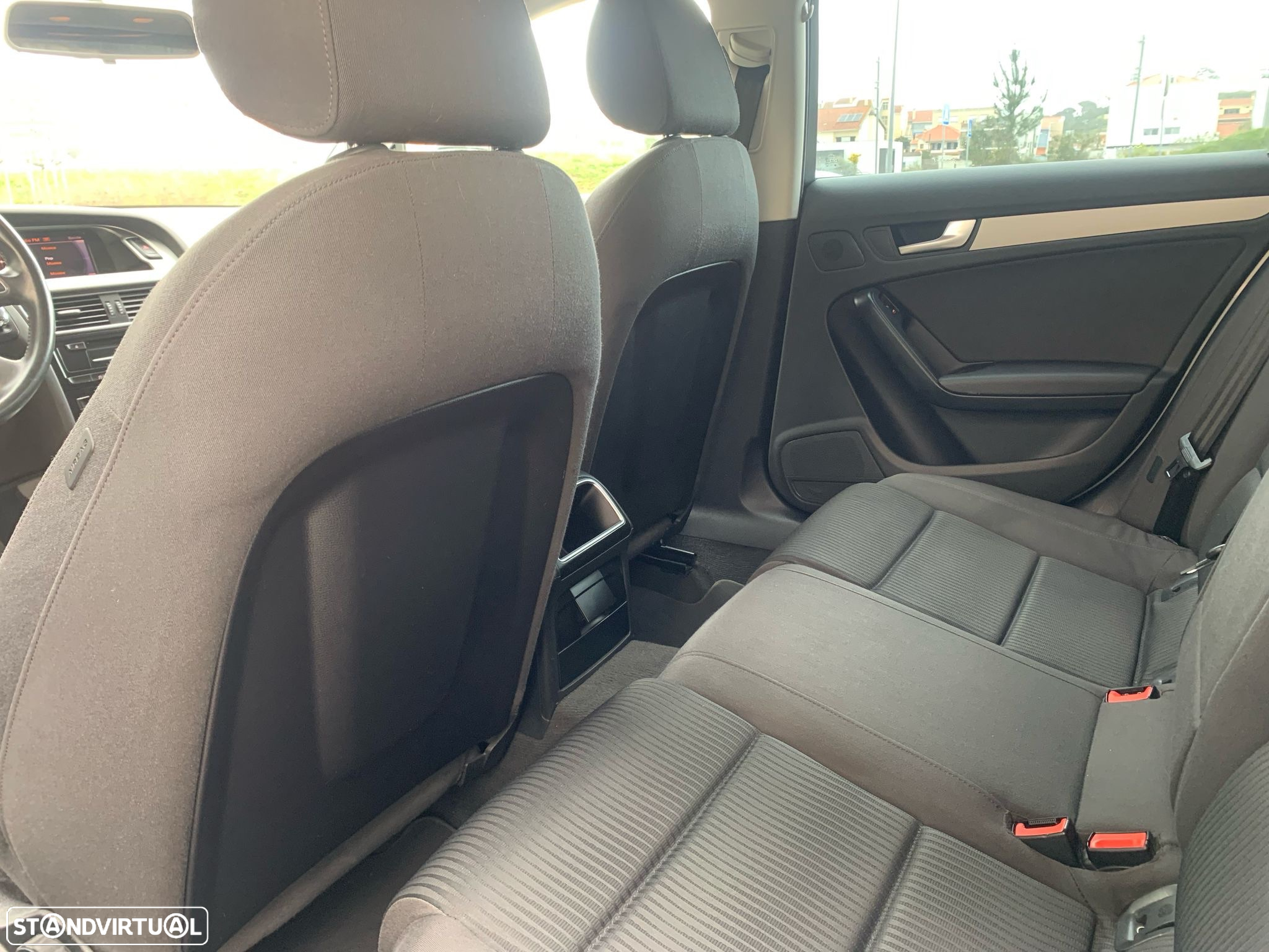 Audi A4 Avant 2.0 TDI Sport - 15