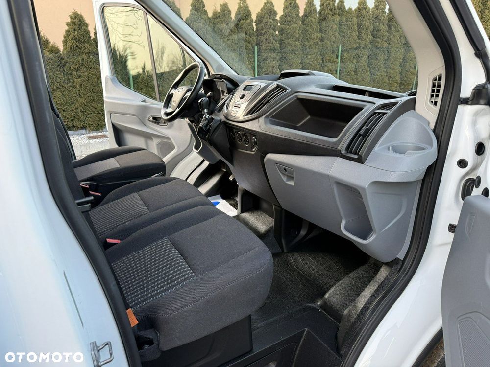 Ford Transit - 14