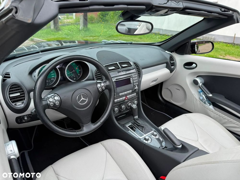 Mercedes-Benz SLK 280 7G-TRONIC Edition 10 - 21
