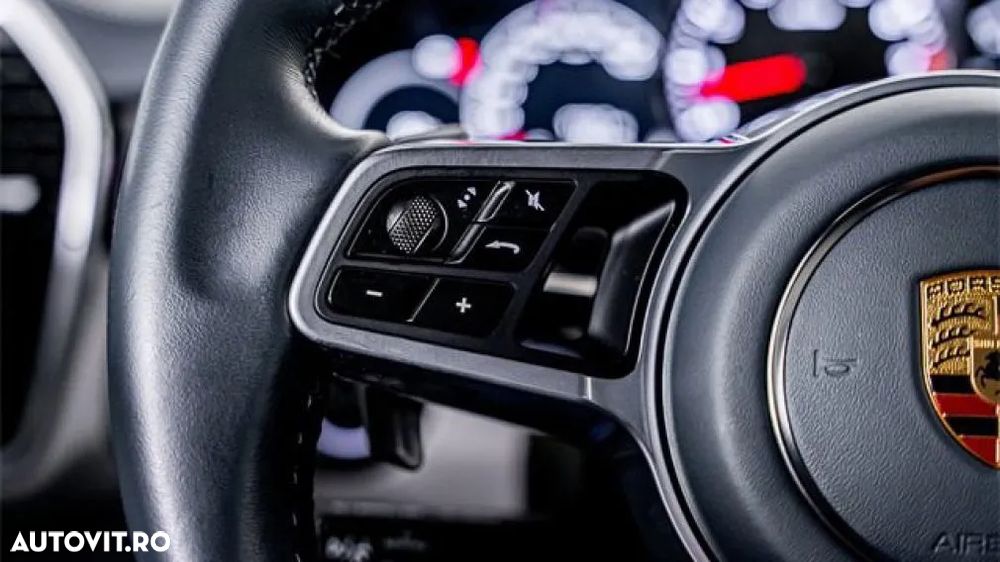 Porsche Cayenne S - 39