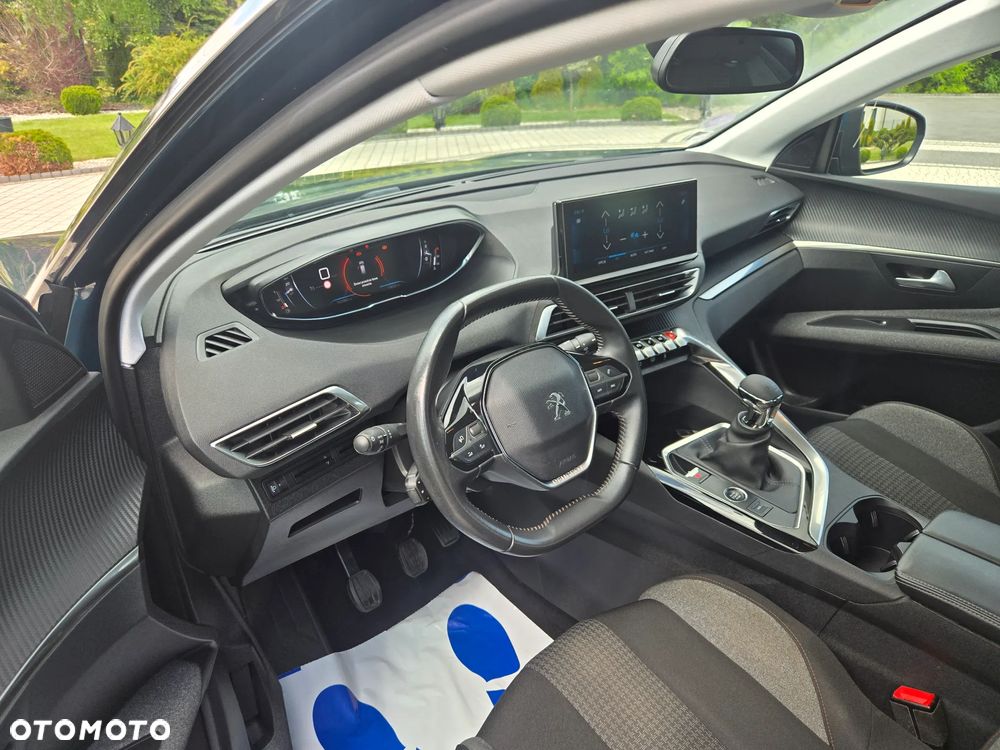 Peugeot 3008 PureTech 130 Stop & Start GPF Active - 8