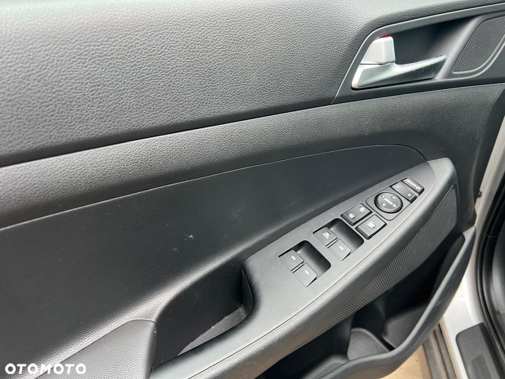 Hyundai Tucson 2.0 CRDi 4WD Automatik Passion - 10