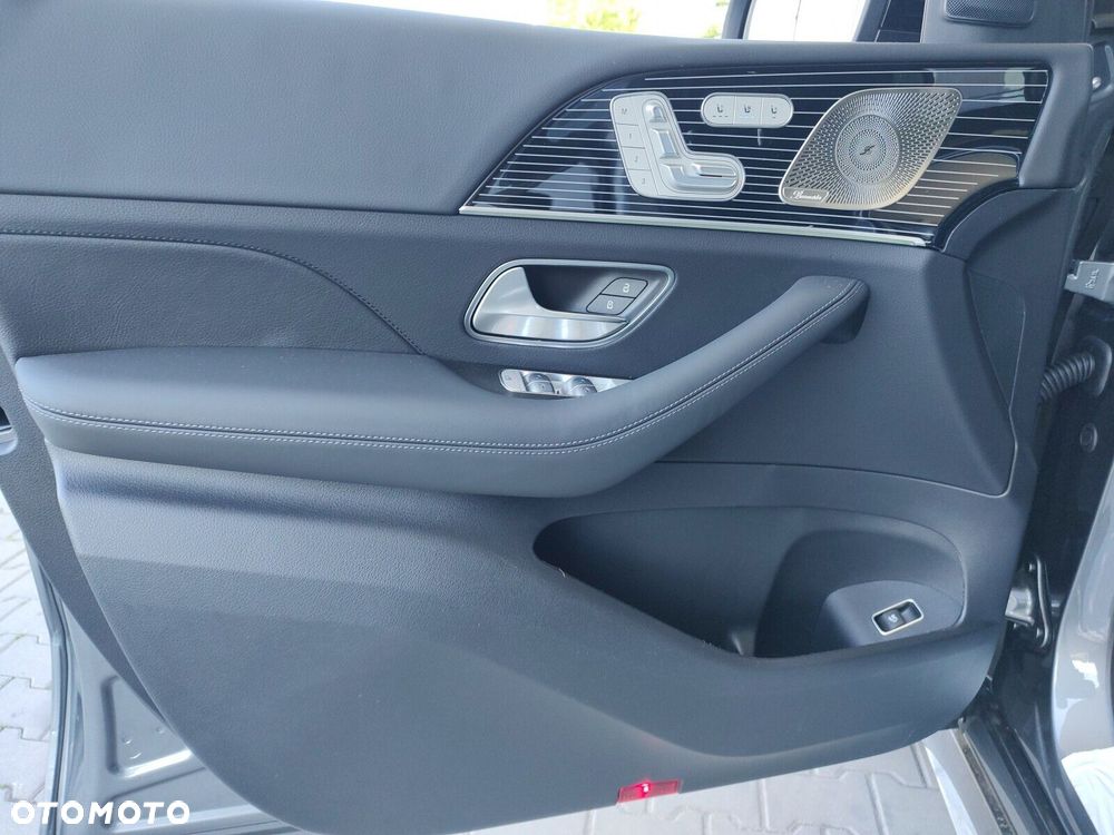 Mercedes-Benz GLE - 24