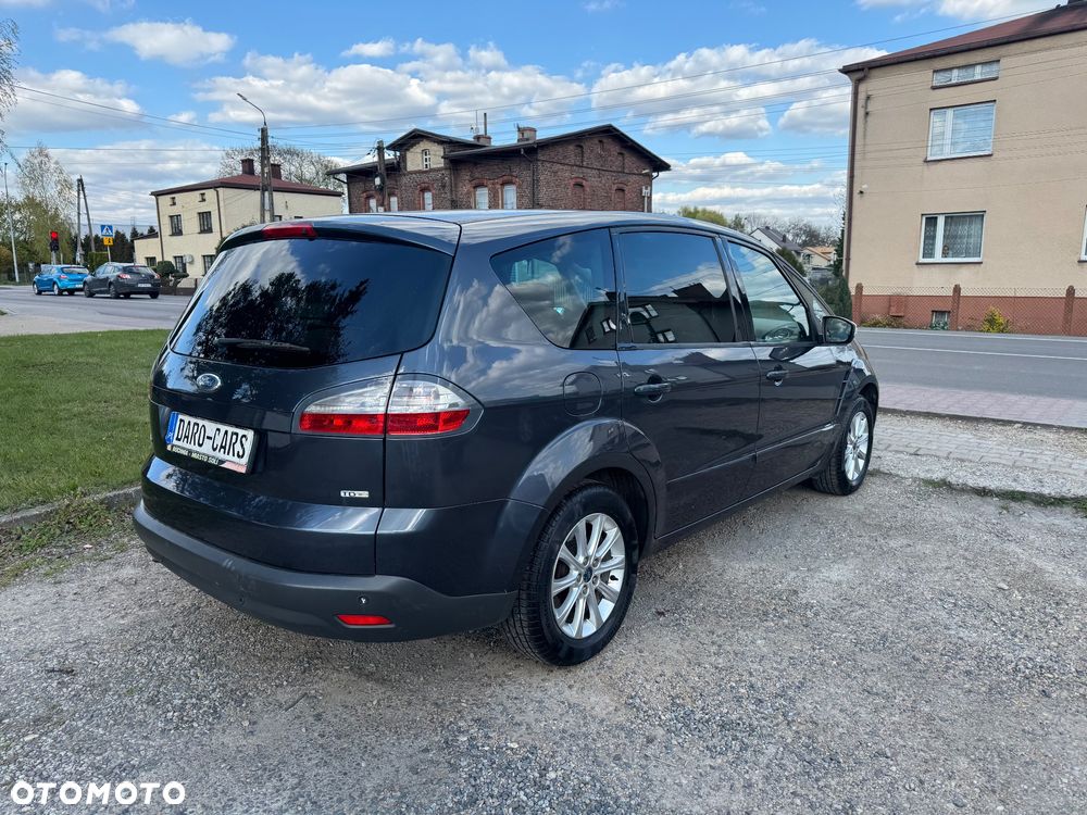 Ford S-Max 2.0 TDCi DPF Titanium - 24