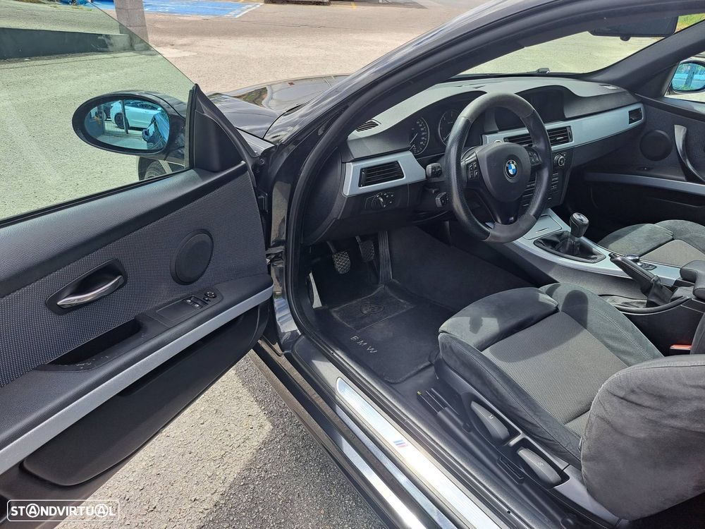 BMW 320 d Coupe - 18