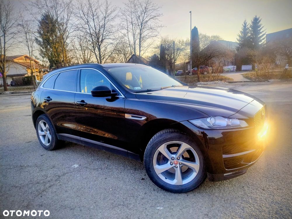 Jaguar F-Pace 2.0 i4D AWD Prestige - 4