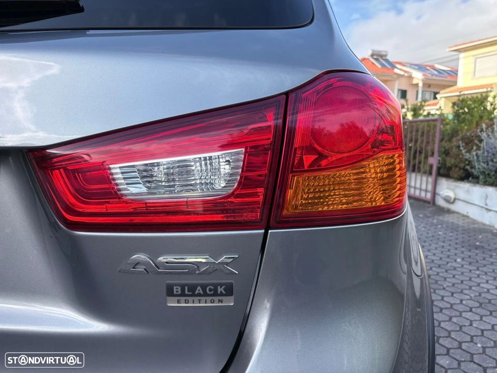 Mitsubishi ASX 1.6 DI-D Intense Black Edition - 22