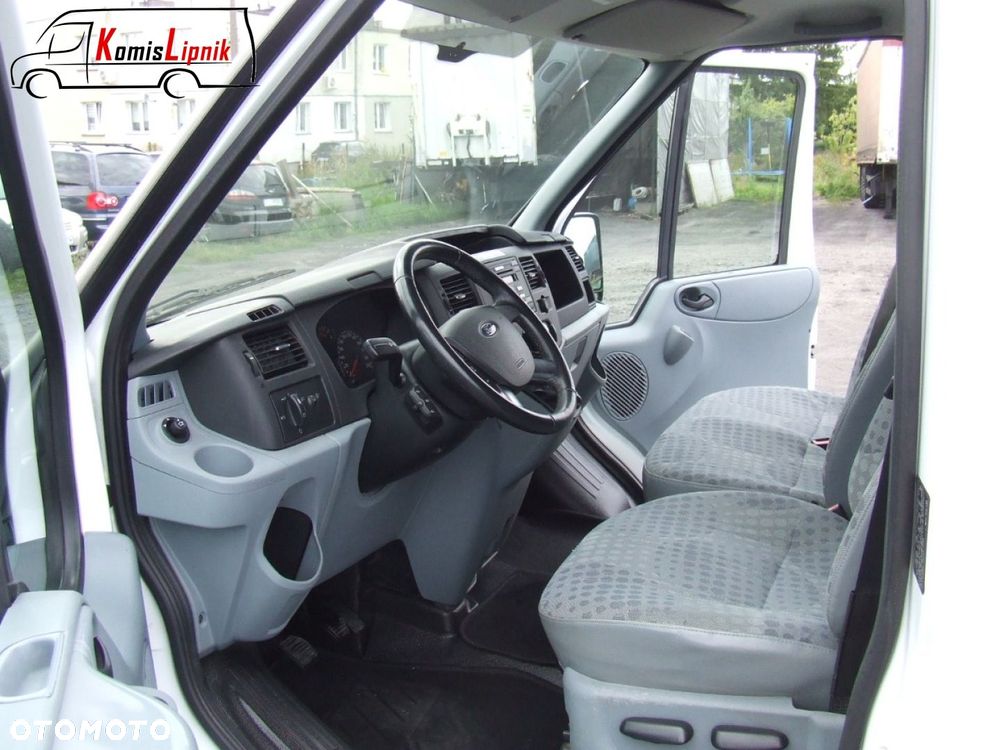 Ford TRANSIT - 12