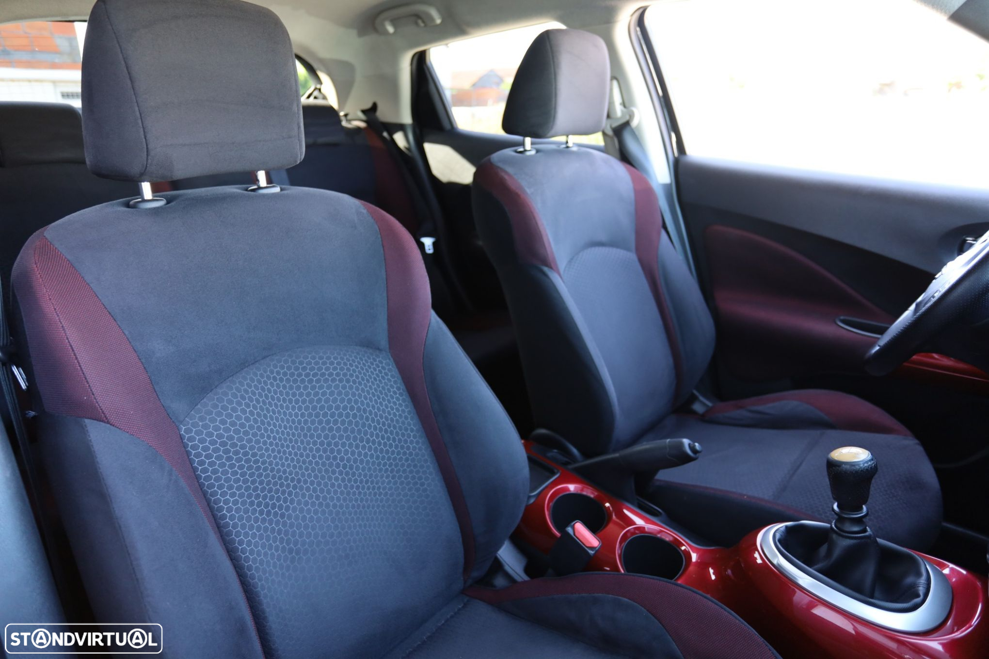 Nissan Juke 1.6 T Tekna Sport - 13