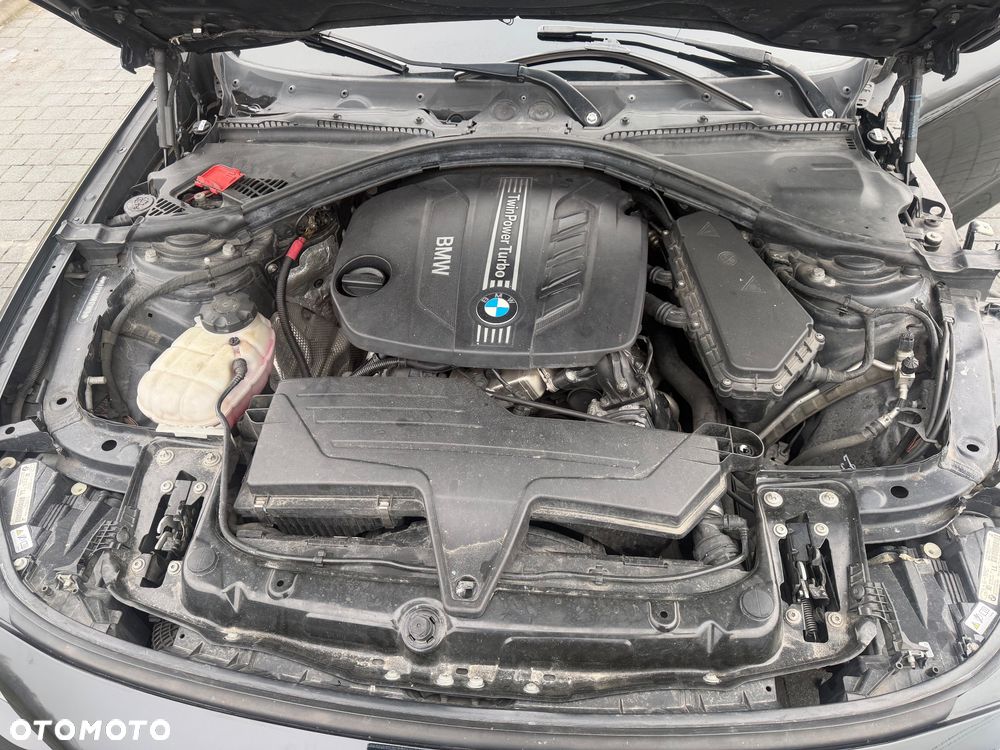 BMW 3GT 318d Sport Line - 15