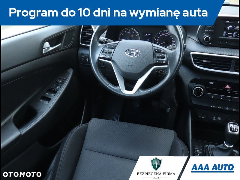 Hyundai Tucson - 8