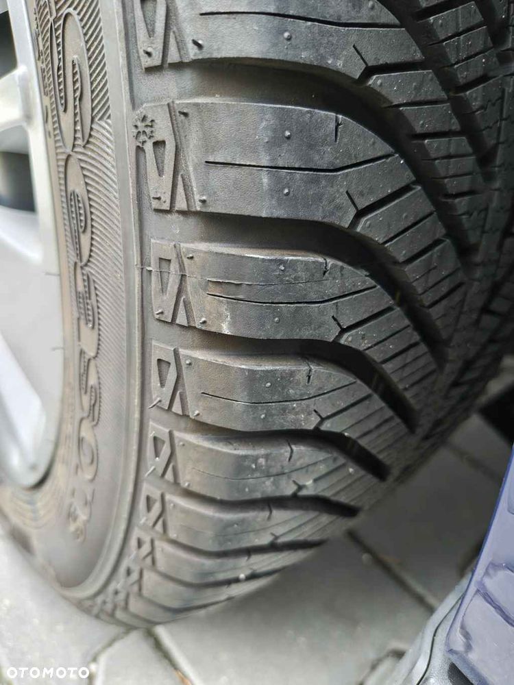 Ford C-MAX - 22