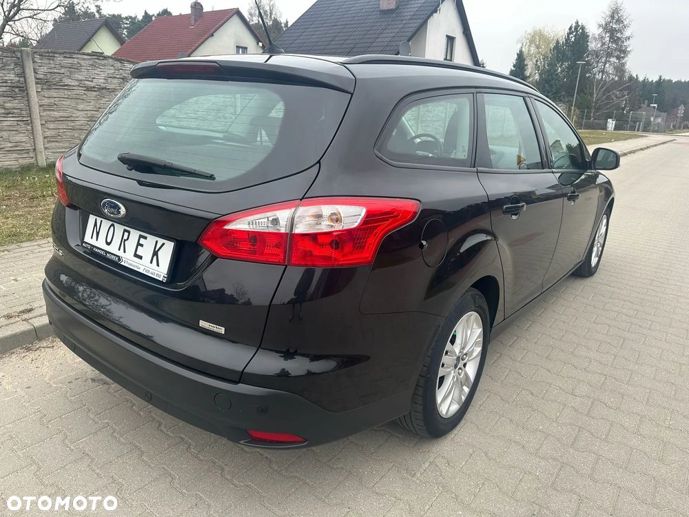 Ford Focus 1.0 EcoBoost Trend - 8