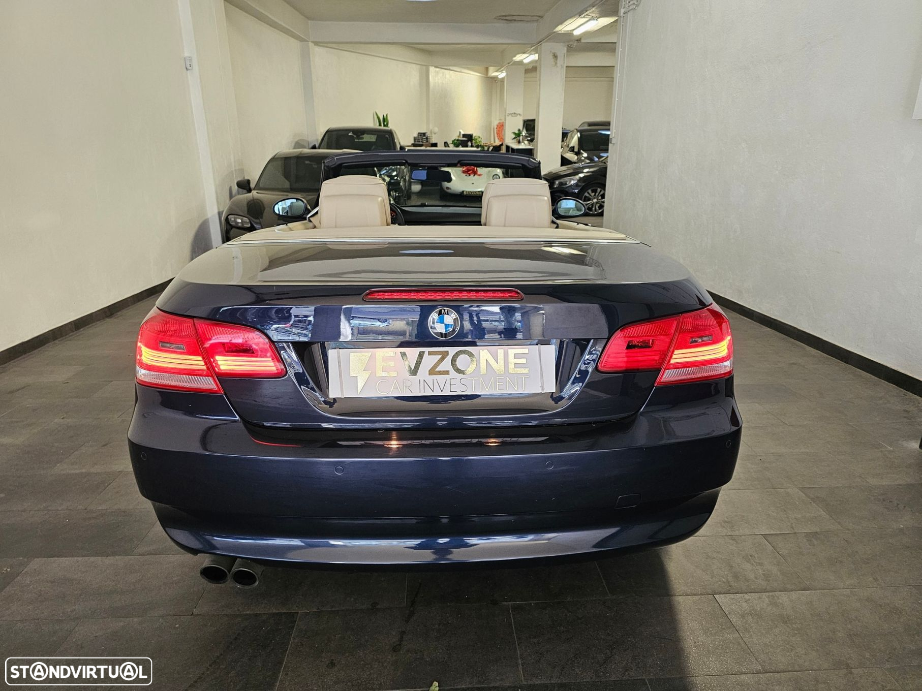 BMW 325 i - 8
