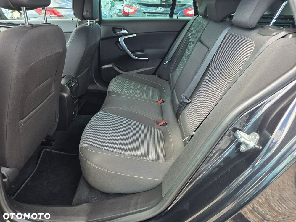 Opel Insignia - 18