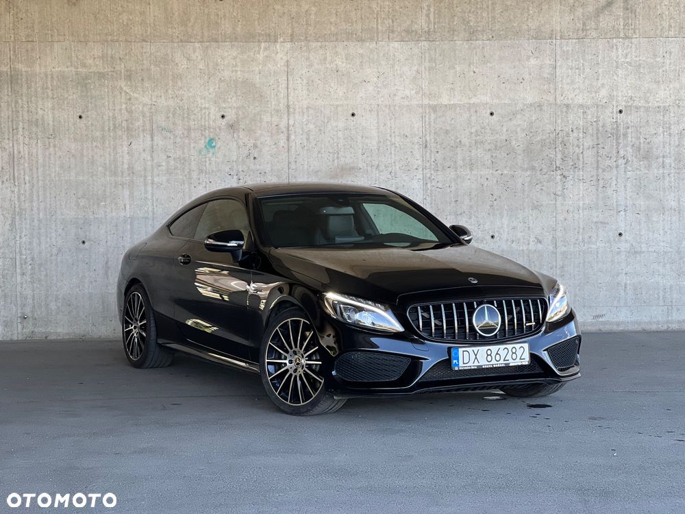Mercedes-Benz Klasa C AMG 43 4-Matic - 11