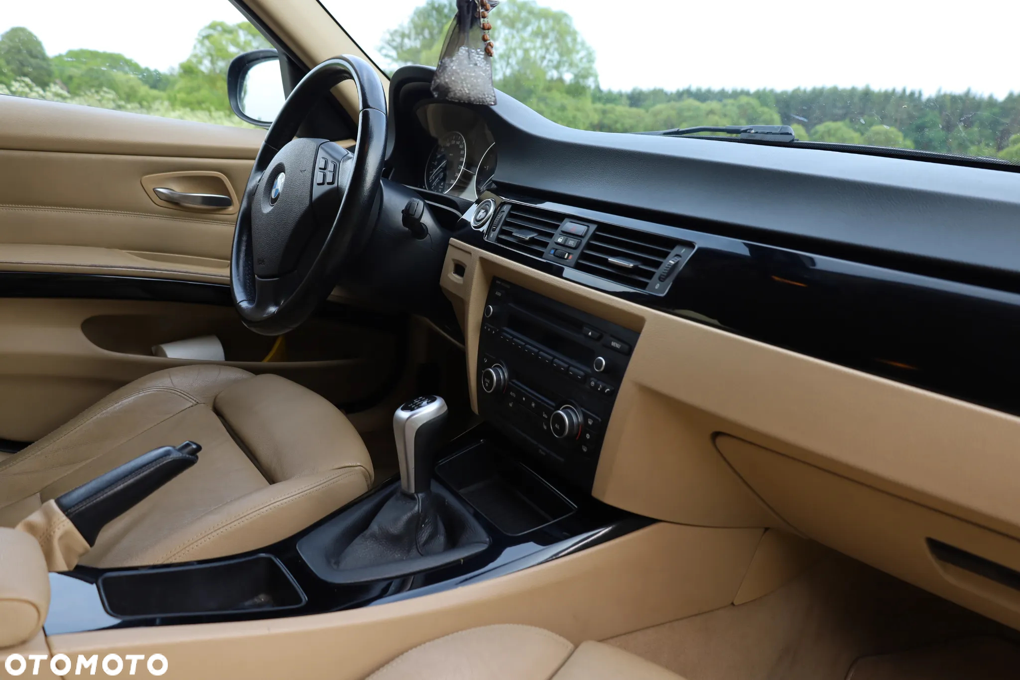 BMW Seria 3 318d - 17