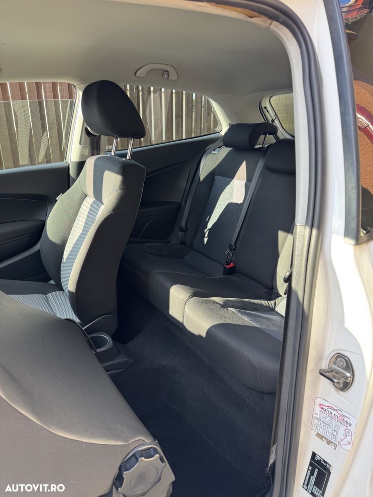 Volkswagen Polo - 7
