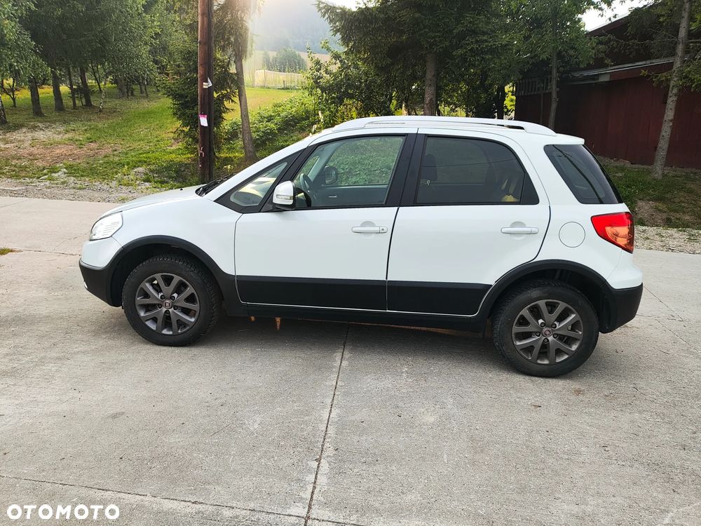 Fiat Sedici 1.6 16V 4x4 Luxury - 10