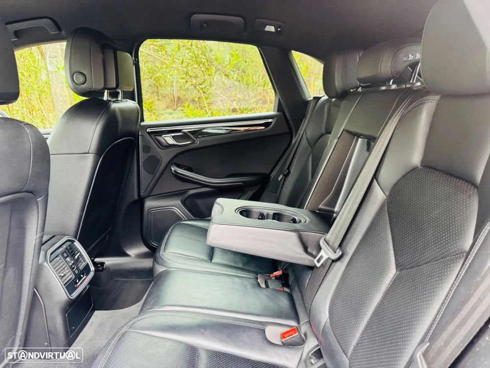 Porsche Macan S - 49