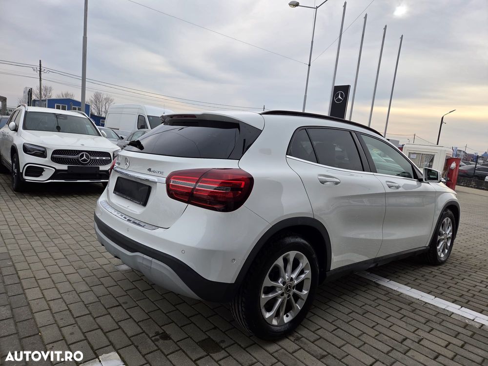 Mercedes-Benz GLA 200 d 4MATIC Aut. - 3