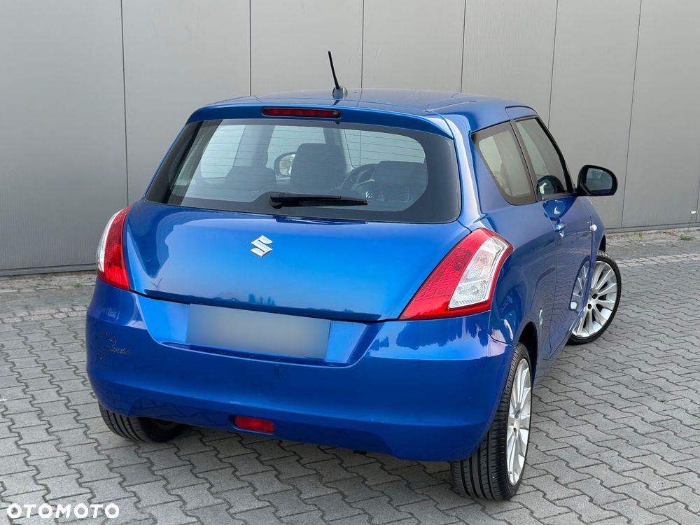 Suzuki Swift - 3