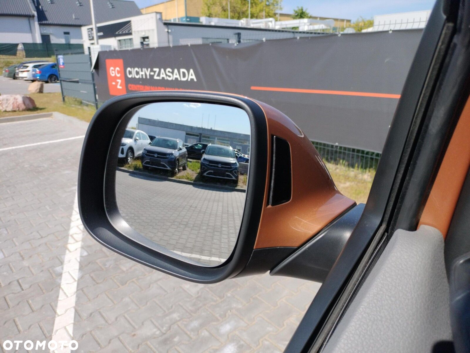 Volkswagen Caravelle 6.1 2.0 TDI L2 Highline 4Motion DSG - 24