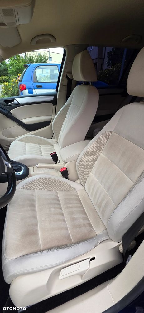 Volkswagen Golf 1.4 TSI Highline DSG - 12